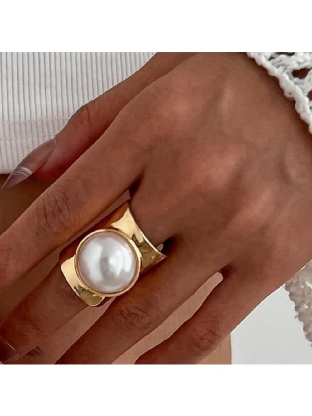 Sculptural Baroque Pearl Signet Ring